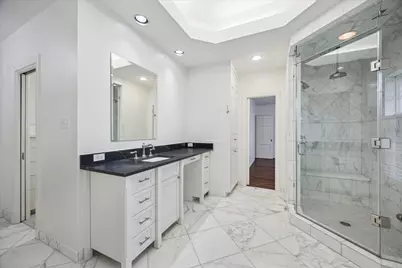 2440 Inwood Drive, Houston, TX 77019 - Photo 15