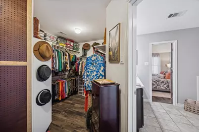 9710 Golden Cypress Drive, Rosharon, TX 77583 - Photo 19