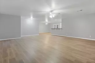 1347 E Palm Dr, Winnie, TX 77665 - Photo 11