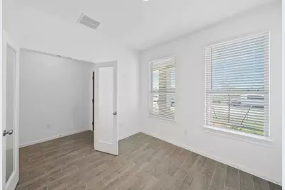 661 Amber Falls Drive, Montgomery, TX 77356 - Photo 5