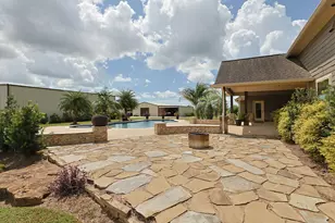 3755 County Rd 160, Alvin, TX 77511 - Photo 29