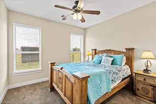 3755 County Rd 160, Alvin, TX 77511 - Photo 17