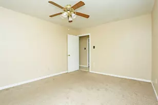 2410 Chanay Ln, Houston, TX 77339 - Photo 19