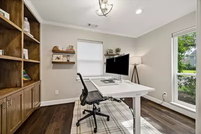 215 Greenpark Drive, Houston, TX 77079 - Photo 19