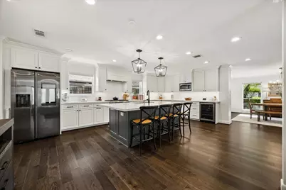 215 Greenpark Drive, Houston, TX 77079 - Photo 7