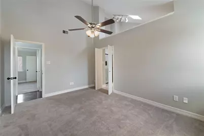 8818 Vinkins Road, Houston, TX 77071 - Photo 13