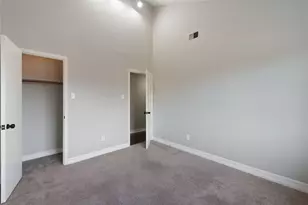 8818 Vinkins Rd, Houston, TX 77071 - Photo 11