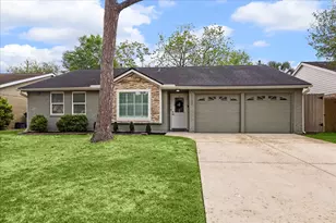 5739 Cartagena St, Houston, TX 77035 - Photo 1