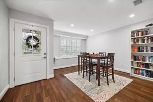 5739 Cartagena St, Houston, TX 77035 - Photo 9