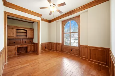 7818 Sunset Falls Court, Spring, TX 77379 - Photo 9