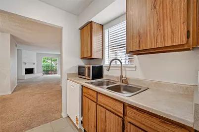 2800 Jeanetta Street #406, Houston, TX 77063 - Photo 19