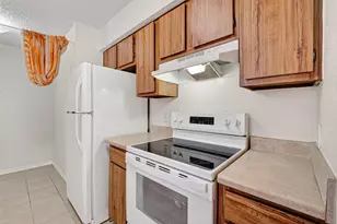 2800 Jeanetta St, Houston, TX 77063 - Photo 15