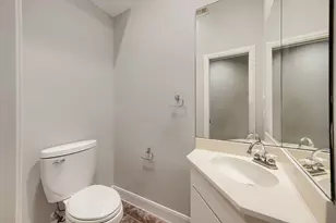 3 Hillside View Pl, The Woodlands, TX 77381 - Photo 27
