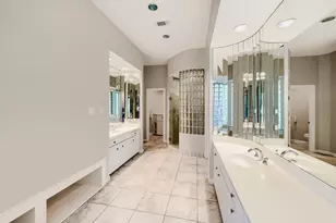 3 Hillside View Pl, The Woodlands, TX 77381 - Photo 17