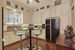 2030 Southgate Blvd, Houston, TX 77030 - Photo 13