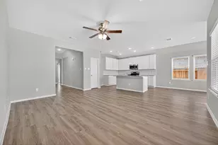 19539 Perissa Ter Dr, Hockley, TX 77447 - Photo 7