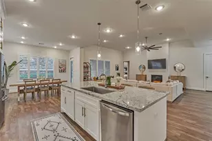 71 Victoria Dr W, Montgomery, TX 77356 - Photo 19