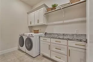 71 Victoria Dr W, Montgomery, TX 77356 - Photo 23