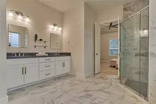 71 Victoria Dr W, Montgomery, TX 77356 - Photo 27
