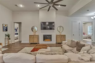 71 Victoria Dr W, Montgomery, TX 77356 - Photo 9