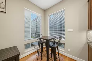 1036 W 24th St, Houston, TX 77008 - Photo 15