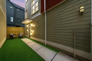 1036 W 24th St, Houston, TX 77008 - Photo 31
