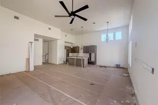 11606 Royal Parkside Pl, Houston, TX 77082 - Photo 5