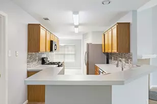 2922 Abbey Field Dr, Pearland, TX 77584 - Photo 5