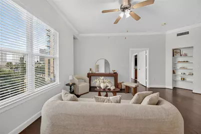 1010 Rosine Street #35, Houston, TX 77019 - Photo 9