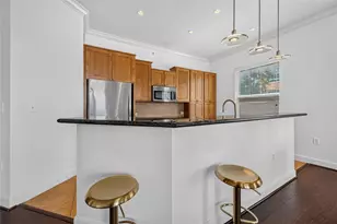 1010 Rosine St, Houston, TX 77019 - Photo 13