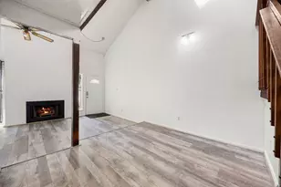 7092 Greenway Chase St, Houston, TX 77072 - Photo 13