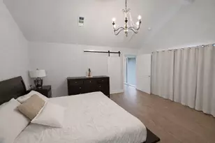 13006 Queensbury Ln, Houston, TX 77079 - Photo 11