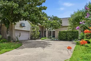 13026 Waldemere Dr, Houston, TX 77077 - Photo 5