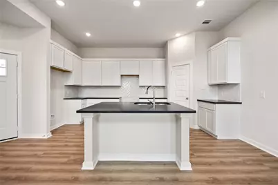 502 Tejas Village Parkway, Beasley, TX 77417 - Photo 5