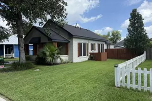 407 S 2nd St, Humble, TX 77338 - Photo 3