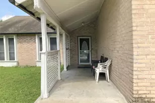 8419 Windell Ln, Houston, TX 77040 - Photo 3
