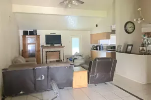 8419 Windell Ln, Houston, TX 77040 - Photo 7