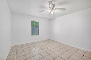 7200 Clarewood Dr, Houston, TX 77036 - Photo 15