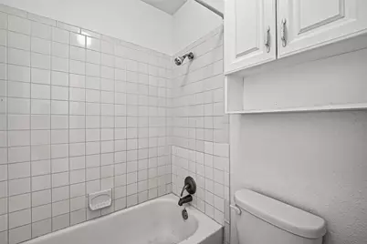 7200 Clarewood Drive #1904, Houston, TX 77036 - Photo 19