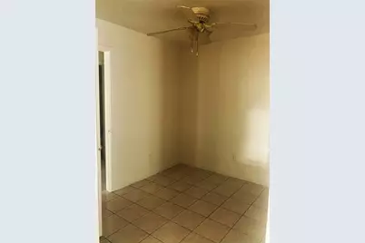 7200 Clarewood Drive #1904, Houston, TX 77036 - Photo 9