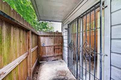 7200 Clarewood Drive #1904, Houston, TX 77036 - Photo 21