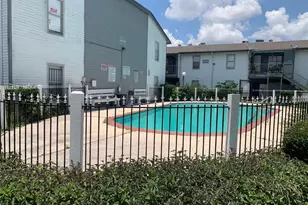7200 Clarewood Dr, Houston, TX 77036 - Photo 25