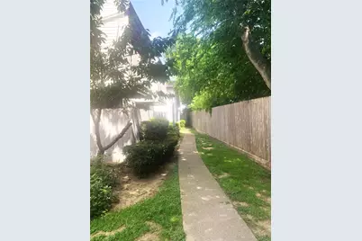 7200 Clarewood Drive #1904, Houston, TX 77036 - Photo 27