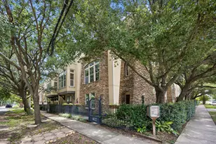 402 Roy St, Houston, TX 77007 - Photo 1