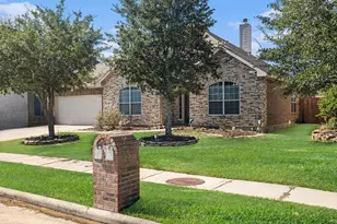 22419 Wenbury Dr, Tomball, TX 77375 - Photo 3