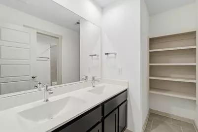 12515 Newport Arch Lane, Houston, TX 77047 - Photo 25