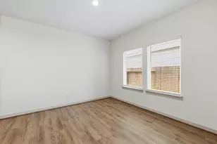 12515 Newport Arch Ln, Houston, TX 77047 - Photo 13