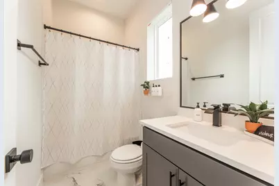 605 Middle Street, Houston, TX 77003 - Photo 31