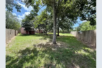 805 N Belle Drive, Angleton, TX 77515 - Photo 19
