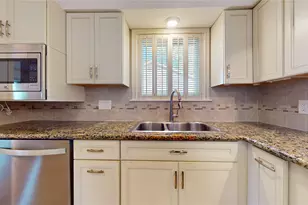 1915 Ashford Hollow Ln, Houston, TX 77077 - Photo 3